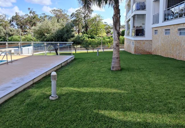 Apartamento em Quarteira - T2  ALMARGEM CHARMOSO A/C-PISCINA