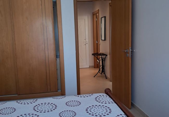 Apartamento em Quarteira - T1 TAHITI-A/C, GARAGEM,WI-FI-PERTO DA PRAIA