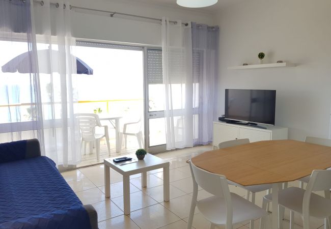 Apartment in Quarteira - T1 Praiamar 4E A/C FR.MAR GARAGEM