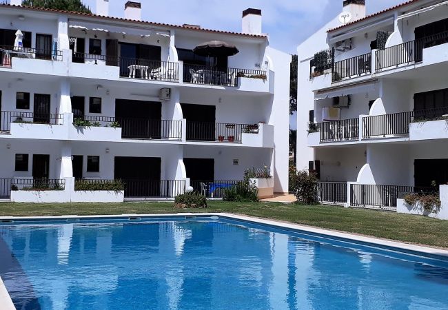 Apartment in Vilamoura - T2 Mouramar VARANDA VISTA PISCINA & GOLF 6 PESSOAS