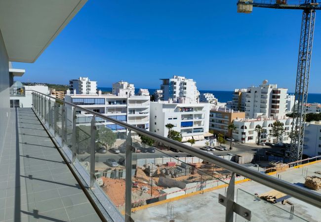 Apartment in Quarteira - T3 Alto Forte -Vista Mar,Ar Condicionado,Garagem