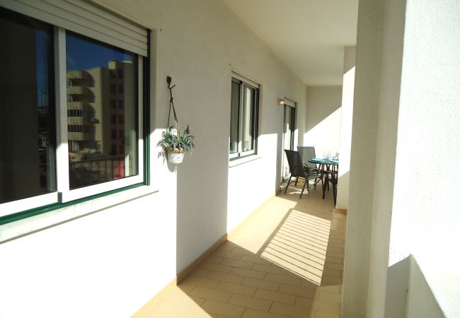 Apartment in Quarteira - T3 Ceuta Luminoso