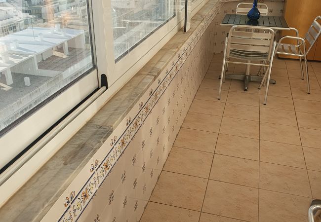 Apartment in Quarteira - T1 Torre 20 Vista Mar Fabulosa 4pax
