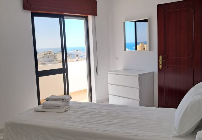 Apartment in Quarteira - T2-L 10 VISTA MAR