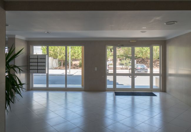 Appartement à Quarteira - T1 Colina Ferias 8C FAMILIA ,A/C & VISTA MAR C/ GA