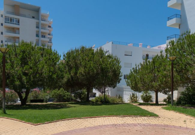 Appartement à Quarteira - T1 Colina Ferias 8C FAMILIA ,A/C & VISTA MAR C/ GA