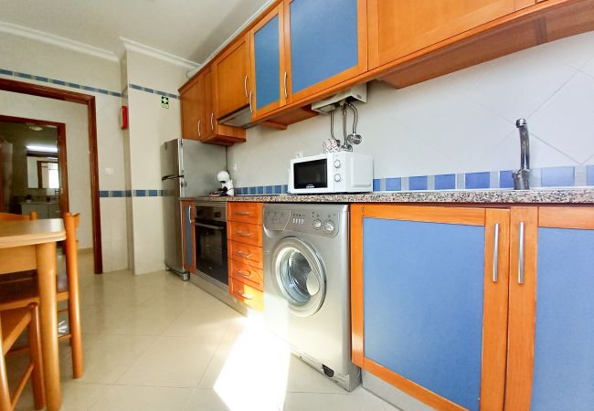 Appartement à Quarteira - T1 Colina Ferias 8C FAMILIA ,A/C & VISTA MAR C/ GA