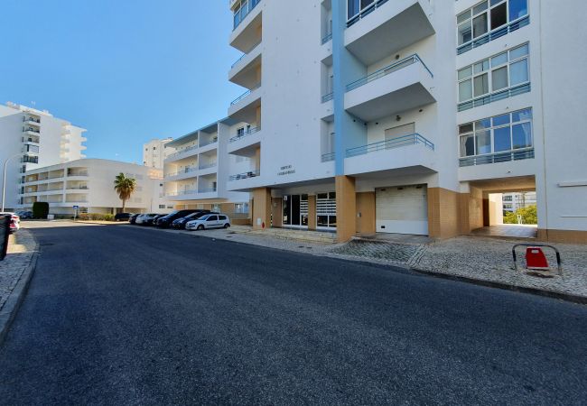 Appartement à Quarteira - T1 Colina Ferias 8C FAMILIA ,A/C & VISTA MAR C/ GA
