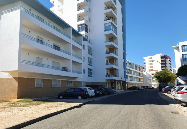 Appartement à Quarteira - T1 Colina Ferias 8C FAMILIA ,A/C & VISTA MAR C/ GA