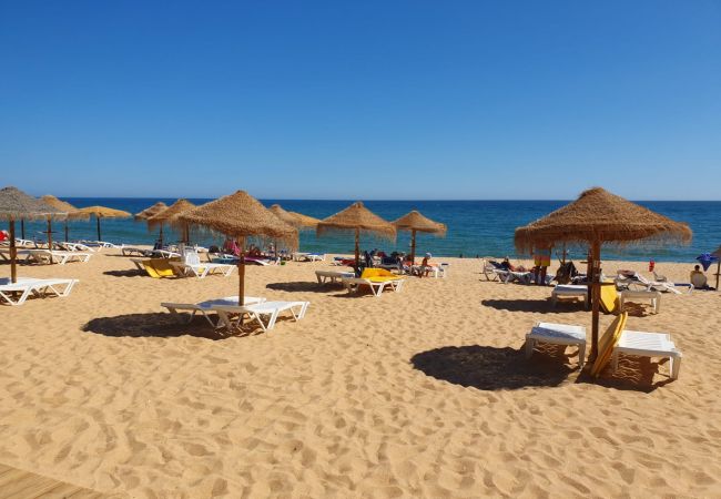 Appartement à Quarteira - T2  Calçadao VISTA DE LUXO FRENTE MAR 6 PESSOAS