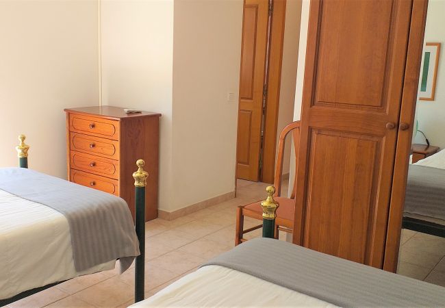 Villa à Vilamoura - V3 Villa Rosada  PISCINA, JARDIM E CAMPOS DE GOLF