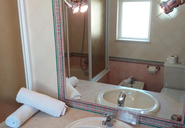 Villa à Vilamoura - V3 Villa Rosada  PISCINA, JARDIM E CAMPOS DE GOLF