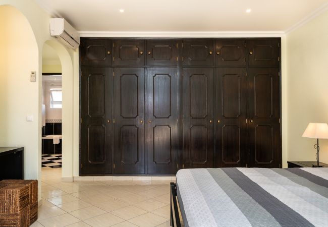Villa à Vilamoura - V4 Villa Miera, PISCINA, PRAIAS E CAMPOS DE GOLFE