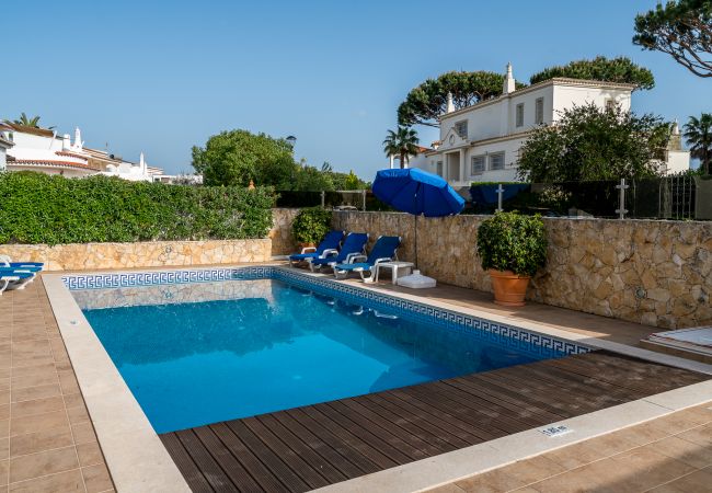 Villa à Vilamoura - V4 Villa Miera, PISCINA, PRAIAS E CAMPOS DE GOLFE