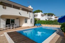 Villa à Vilamoura - V4 Villa Miera, PISCINA, PRAIAS E... Villa à Vilamoura - V4 Villa Miera, PISCINA, PRAIAS E...