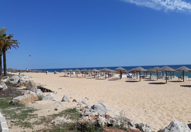 Appartement à Quarteira - T1 Torre 20 17G FANTÁSTICO 80M PRAIA 4 PESSOAS