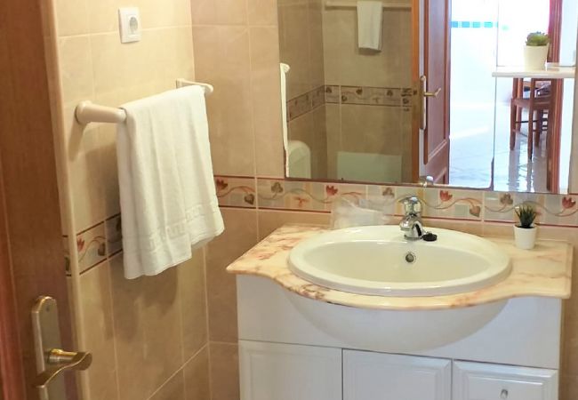 Appartement à Quarteira - T1 Colina Férias 8D-A/C,VISTA MAR C/ GARAGEM