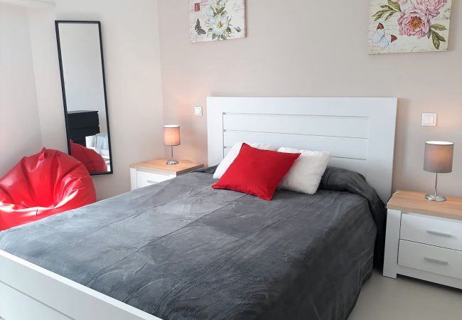 Appartement à Quarteira - T1 CONFORTO E VISTA MAR A/C 80M PRAIA-16B& WIFI