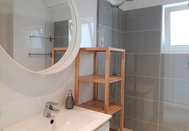Appartement à Quarteira - T1 CONFORTO E VISTA MAR A/C 80M PRAIA-16B& WIFI