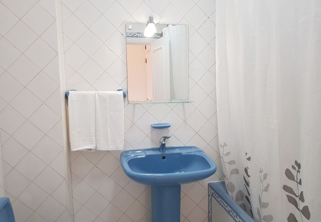 Appartement à Quarteira - T0 V.Mar 1C Perto Praia Wi-fi