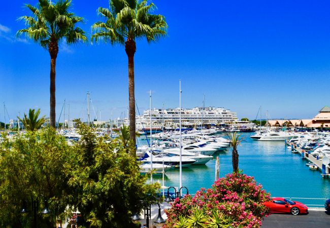 Appartement à Vilamoura - T1  A/C TENISGOLF- PISCINA-WIFI-MARINA DE VILAMOUR