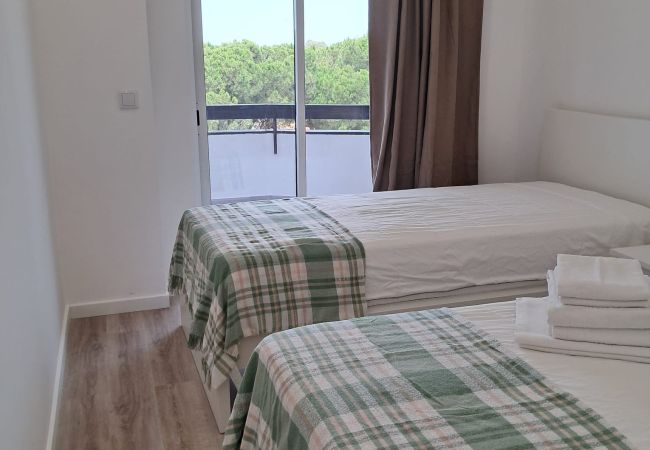 Appartement à Vilamoura - T1+1  A/C TENISGOLF 405- PISCINA-WIFI-VILAMOURA