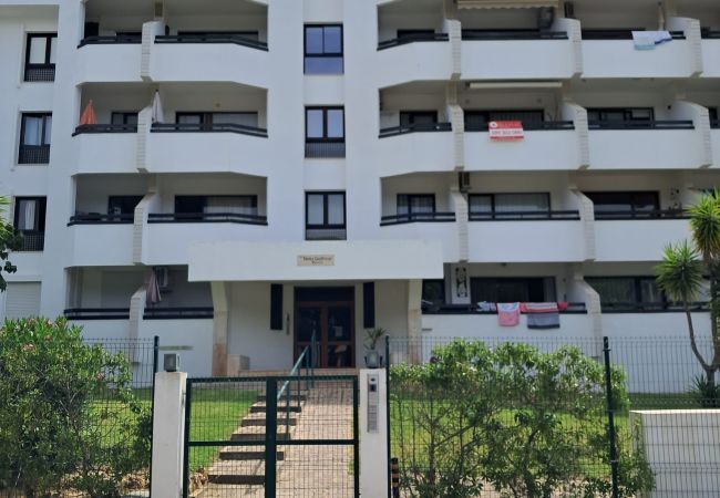Appartement à Vilamoura - T1+1  A/C TENISGOLF 405- PISCINA-WIFI-VILAMOURA
