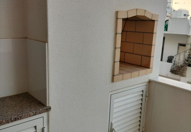 Appartement à Quarteira - T2 Infante AC wifi Garagem 50m Praia