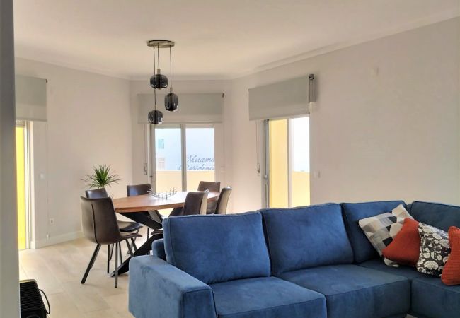 Appartement à Quarteira - T2 Requinte A/C e Vista Mar WiFi/Garagem