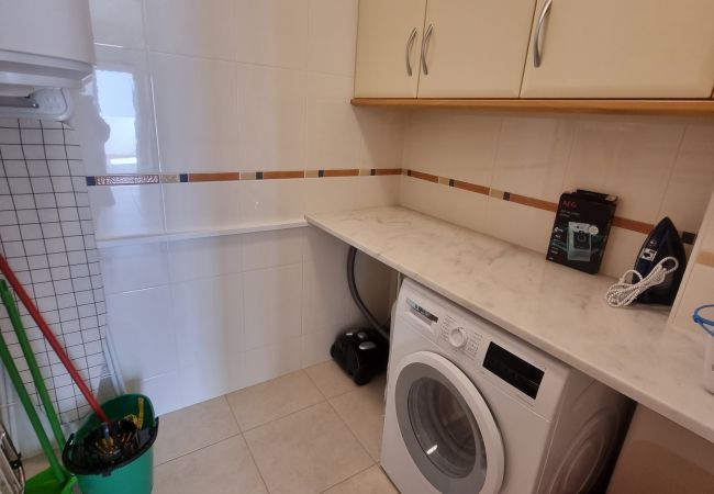 Appartement à Quarteira - T2 INFANTE 101 A/C MODERNO WI-FI GARAGEM 50M PRAIA