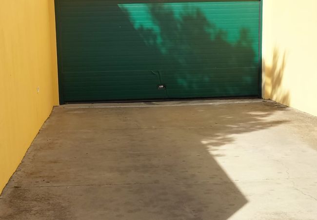 Appartement à Quarteira - T2 Vila Bairos A/C Piscina e Garagem Vilamoura