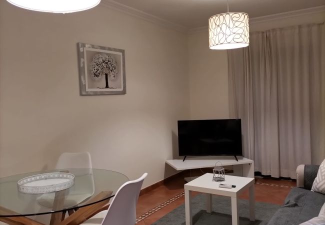 Appartement à Quarteira - T2 Vila Bairos A/C Piscina e Garagem Vilamoura