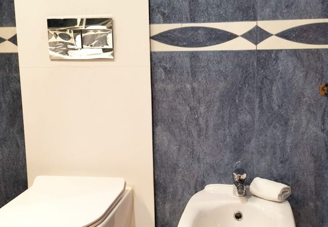 Appartement à Quarteira - T2 Vila Bairos A/C Piscina e Garagem Vilamoura