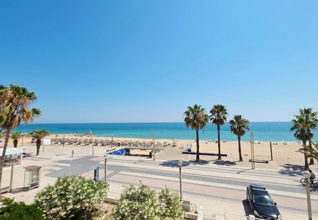 Appartement à Quarteira - T2 AZUL ACOLHEDOR FRENTE MAR