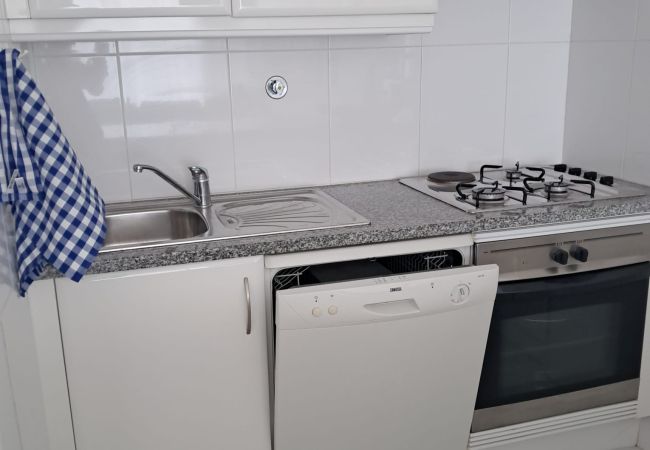 Appartement à Quarteira - T2 AZUL ACOLHEDOR FRENTE MAR