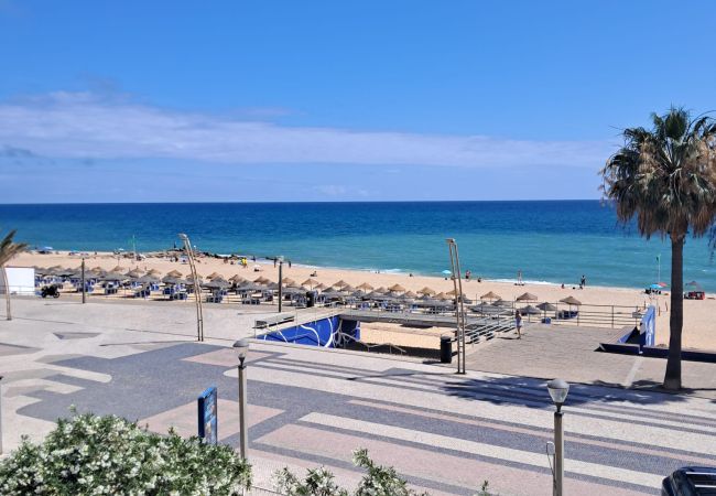 Appartement à Quarteira - T2 AZUL ACOLHEDOR FRENTE MAR